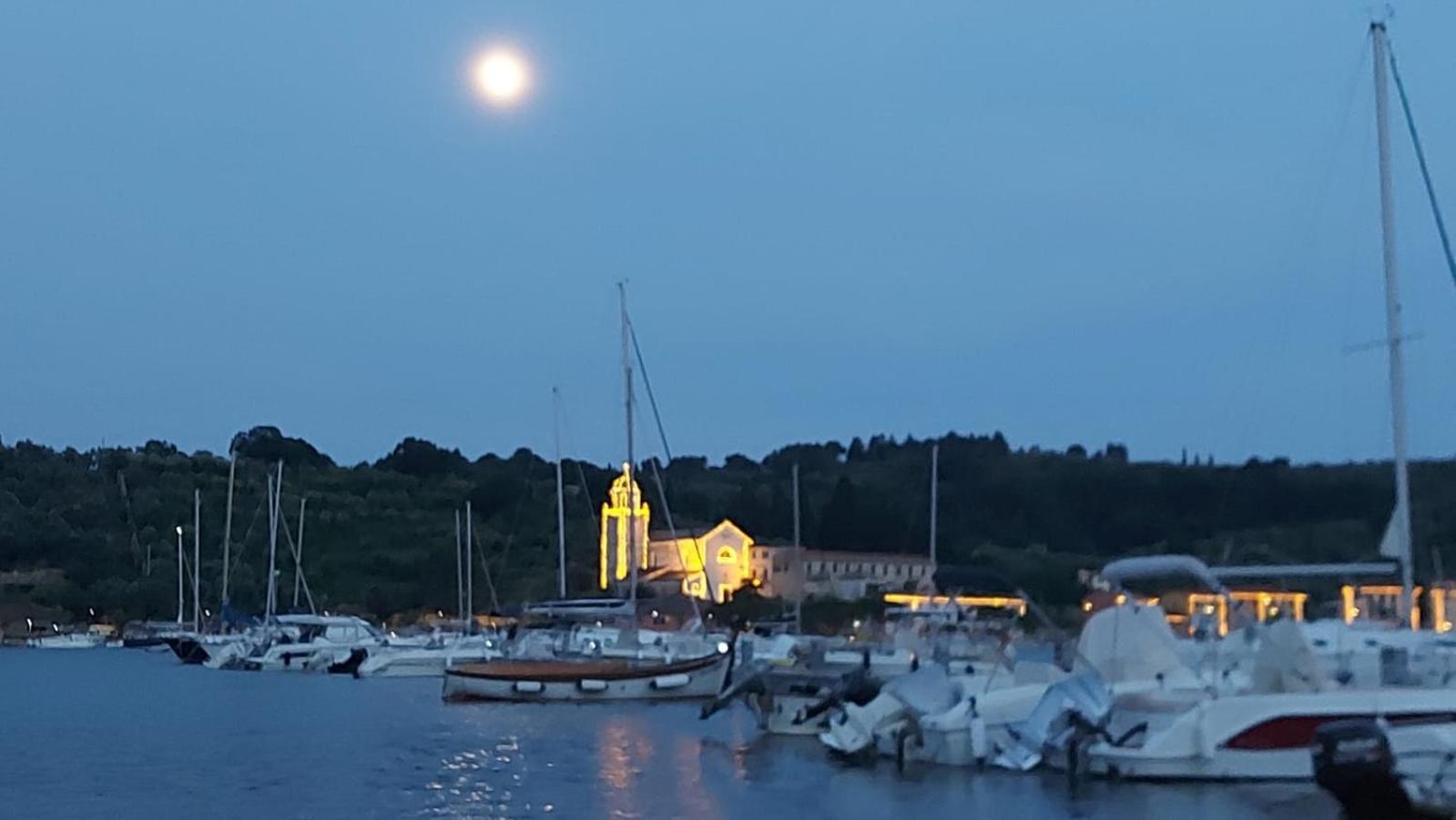 Agriturismo Il Bardellino Fivizzano Εξωτερικό φωτογραφία
